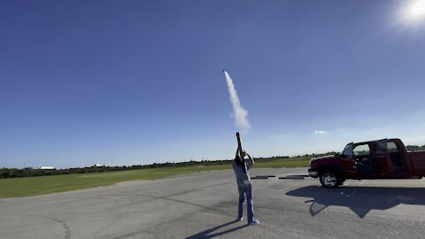 Model Rocket Shoulder Launch