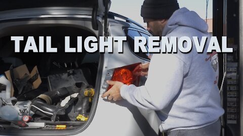 How to Remove Replace and Install a Rear Right Tail Light - 2013 Acura TSX Wagon