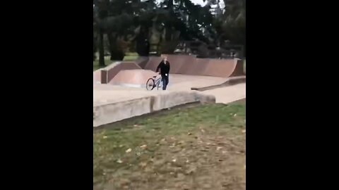 Bro gets mad at Independence/Monmouth Oregon Skate Park