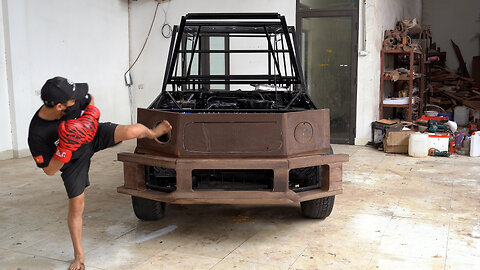 Assemble the wooden frame for the Mercedes G63 AMG Supercar