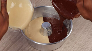 MAKE 2 CAKES IN 1! THROW THE TWO DOUGH INTO THE FORM AND SEE WHAT A BEAUTIFUL AND DELICIOUS RESULT!