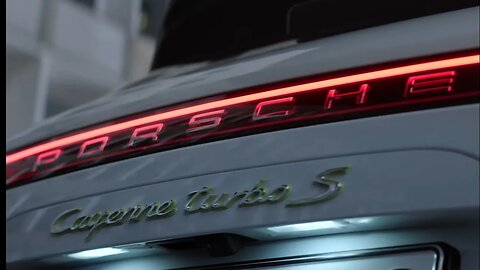 680 HP Porsche Cayenne Turbo S and Cayenne Coupe Turbo S finally released! [4k]