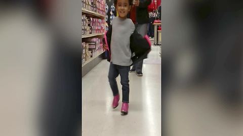 Little Girl Walks Like John Wayne In Her New Cowboy Boots