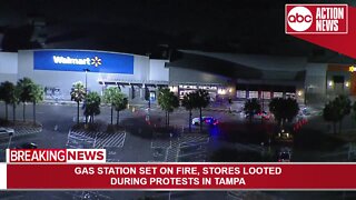 Walmart in Tampa looted by protesters