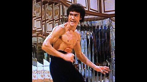 Cross kick Studio Films Bruce Lee Enter the Dragon