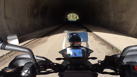 KTM 390 ADVENTURE- OFF ROAD Capela de Nossa Senhora da Saúde Leitões raw sound on tunel