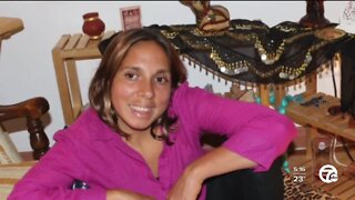 Family continues search 3 years after Carla Valpeoz disappeared in Peru