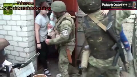 Miliția din Donetsk publică un videoclip cu eliberarea civililor