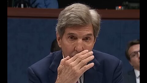 John Kerry FREEZES UP After What A Woman Suggests!!