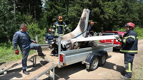 Helikopterom izvučeni dijelovi aviona u kojem su život izgubile četiri osobe