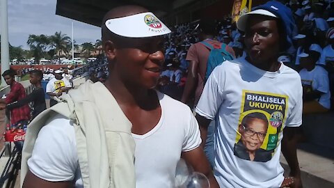 SOUTH AFRICA - KwaZulu-Natal - IFP campaigning at Chatsworth (Videos) (sAR)