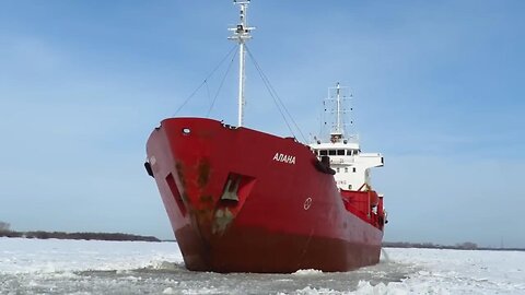 LARGE FROZEN ICEBREAKER SHIPS CRASH FAT ICE! TERRIBLE WINTER STORM PARALYZED HIGHWAYS!part#02