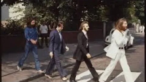 Nein Baerbock, es ist nicht Abbey Road und du bist nicht John Lennon!