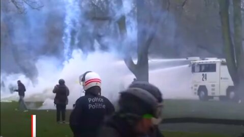 Giant Belgian COVID-19 Protest Descends Into Violent Encounters With Police