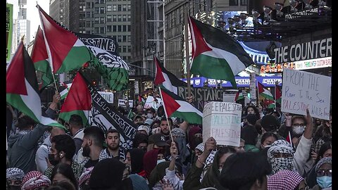 The Moment Father Gets Out of Car, Lets Loose on Anti-Israel Activists Blocking Him From Daughter