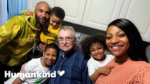 Family adopts elderly neighbor as honorary grandpa | Humankind #goodnews