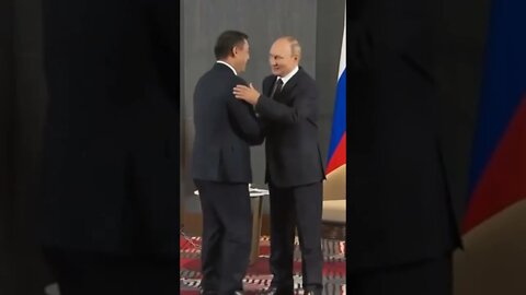 ❗️SCO Summit: Vladimir Putin gives warm welcome to Kyrgyzstan’s President Sadyr Japarov in Samarkand