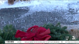 Wreaths Across America ceremony remembers veterans Saturday