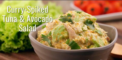 Curry Spiked Tuna and Avocado Salad is a delightful and refreshing dish KITO diet for weight loss