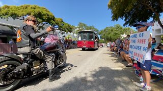 Sarasota honors fallen with Memorial Day Parade