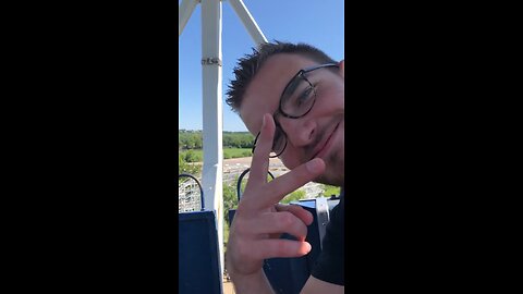 On Top Of The World 🌎 In The Ferris Wheel 🎡!!’