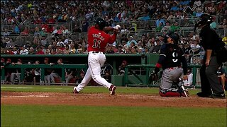 Rafael Devers crushes a solo home run to right field