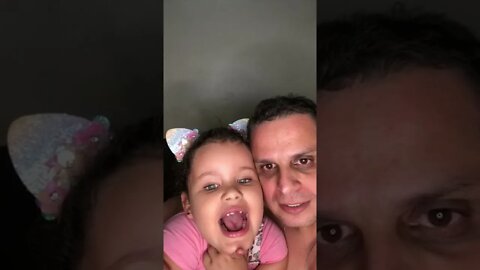 ACABEI DE RANCAR UM DENTINHO COM O MEU PAPAI #dentinho #papai #familia #juntos #shorts