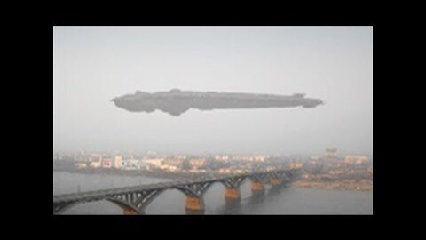 Incredible UFO flying around the city! Real UFO sighting!