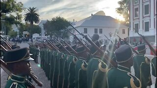 WATCH: Ramaphosa arrives for fourth state of the nation address (kZc)