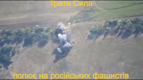 BlueSauron👁️ on Twitter Ukrainian forces taking out a Russian military vehicle somewhere in Ukrai