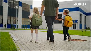 Klima-Propaganda für Schulkinder: Von „Klimaschweinen“ und „Schweineeltern“@AUF1🙈