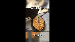 Waffle pizza