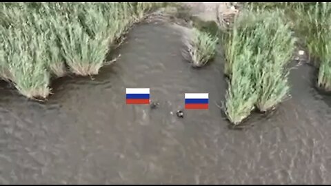 Russian boats get destroyed by Ukranian fire