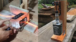 INCRÍVEL LUMINÁRIA COM GARRAFA DE WHISKY. GANHE DINHEIRO COM ESSE PROJETO. WOOD DIY WOODWORKING