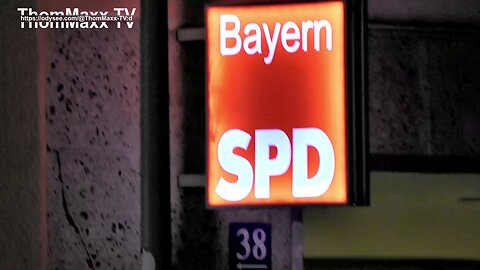 Pfeifkonzert & Frustrede vor bayrischer SPD-Zentrale - MittwochsUmzug 22.3.23 (3)