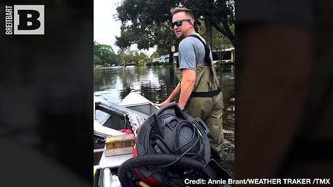 Surreal! People Drag Each Other in Boats Through Flooded Florida Streets