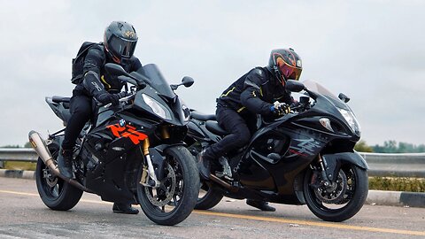 BMW S1000RR VS HAYABUSA | Legendry Battle