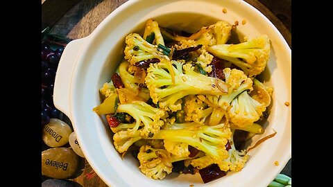 Szechuan Cauliflower Dry Pot 干锅花菜