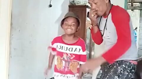 father singing with son