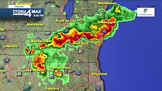 Thunderstorms roll through parts of SE Wisconsin