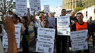 SOUTH AFRICA - Cape Town - Trade Union for Musicians of South Africa (TUMSA) march (Video) (nKV)