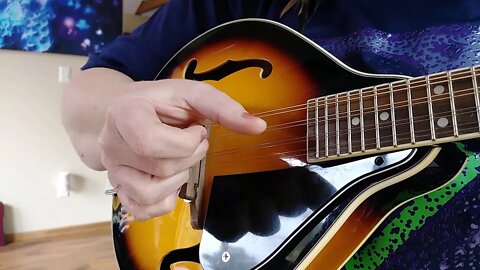 Mandolin finger picking lesson: 3 strings by Cari Dell