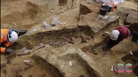 Archaeologists uncover ancient necropolis near Paris metro