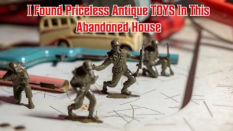 I Found Priceless Antique TOYS In This Breathtaking Abandoned House