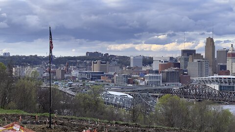 Viewing Cincinnati, OH from Covington, KY