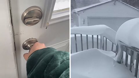 Extreme blizzard in Buffalo buries home in snow