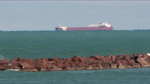 1,000-foot barge quarantines at Port Milwaukee after crew members test positive for COVID-19