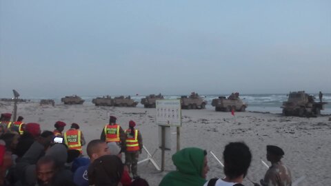 SOUTH AFRICA - Cape Town - Armed Forces Day Celebration - Live demonstration (Video) (GyF)