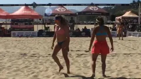 Women's Beach Volleyball Aryanna Madyson Caitlin Faith 02