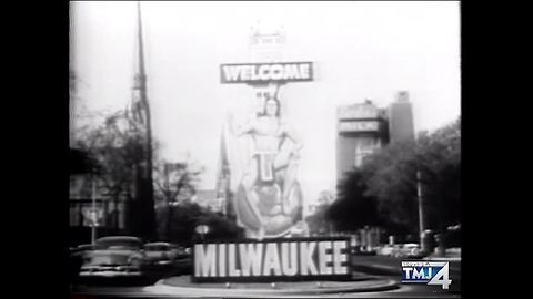 1957 World Series between Milwaukee Braves and New York Yankees